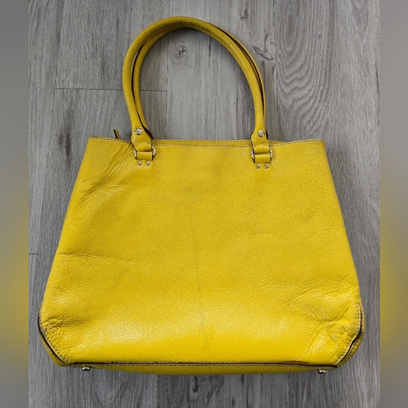 Kate Spade | Maryanne dandelion yellow leather preppy medium shoulder bag purse - Picture 12 of 16